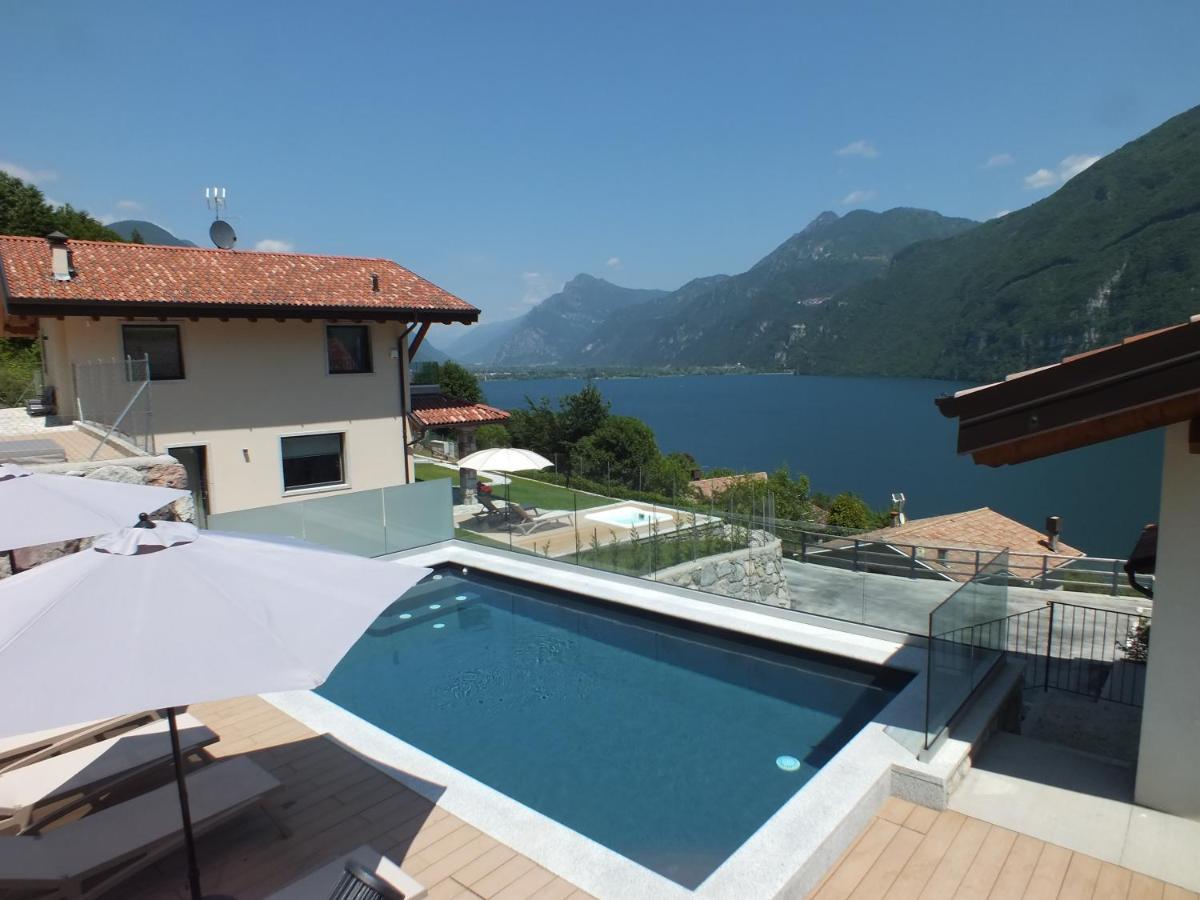 Rocca D'Anfo B&B-Apartments Lake View Bagian luar foto