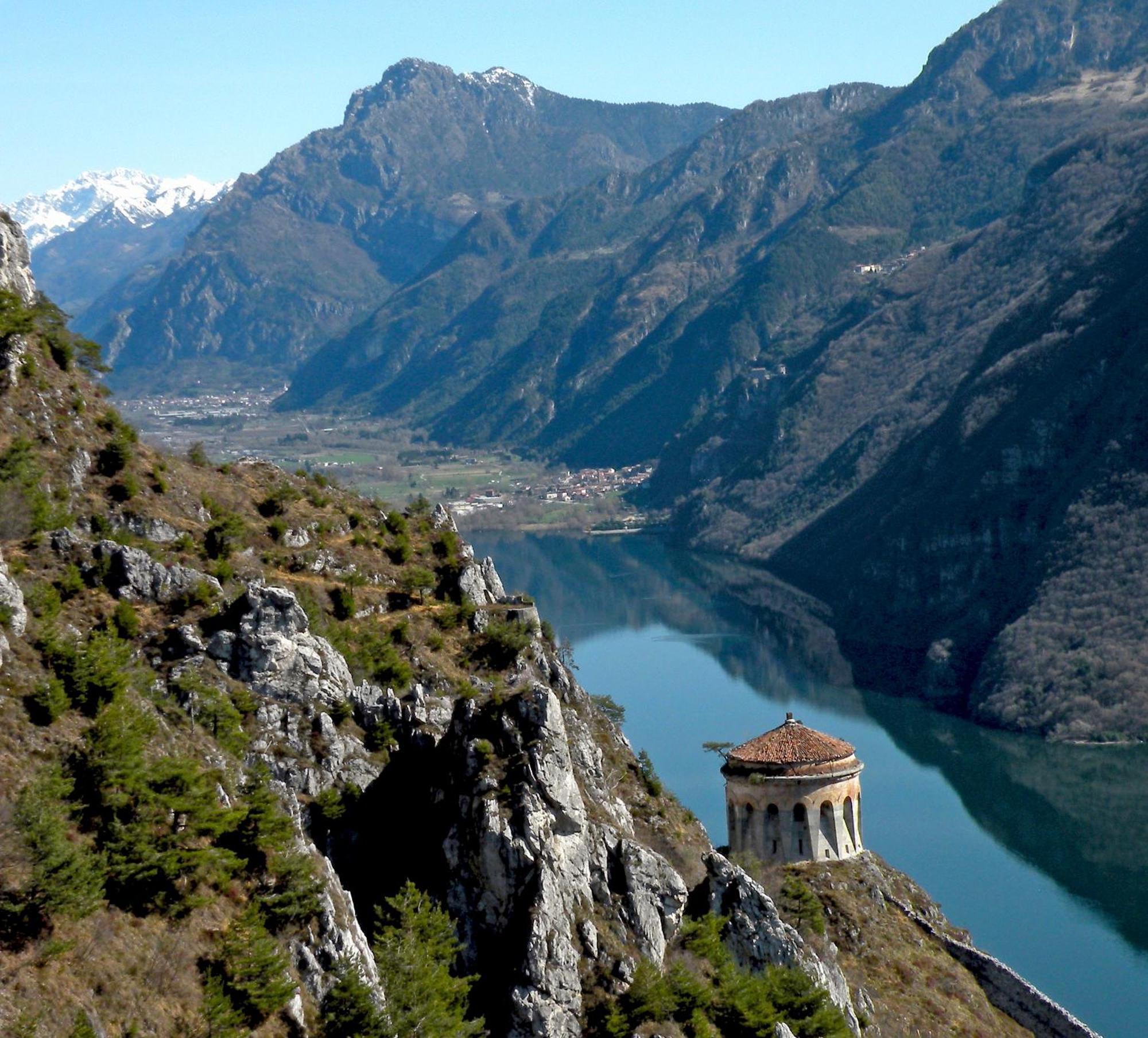 Rocca D'Anfo B&B-Apartments Lake View Bagian luar foto