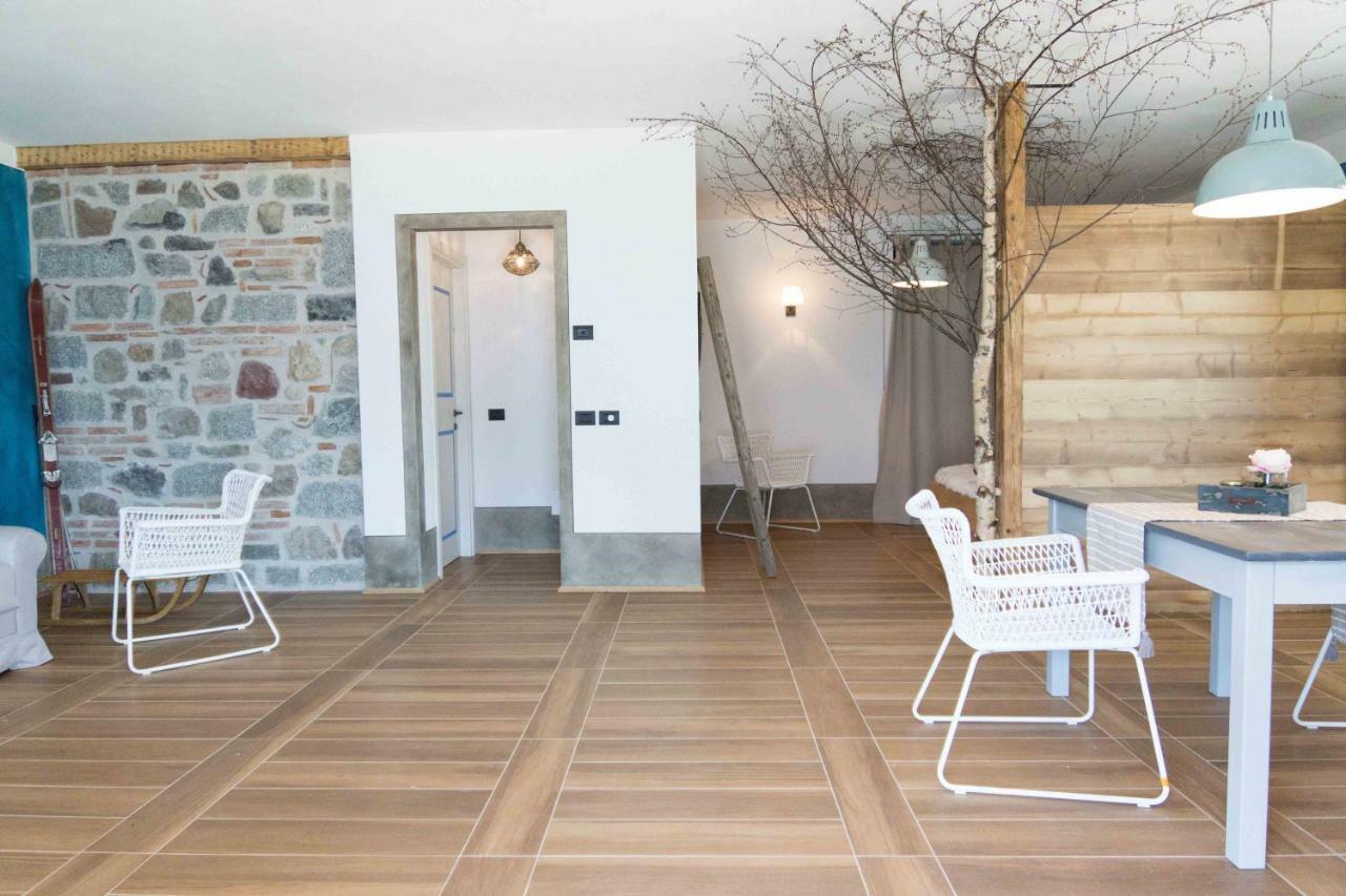 Rocca D'Anfo B&B-Apartments Lake View Bagian luar foto