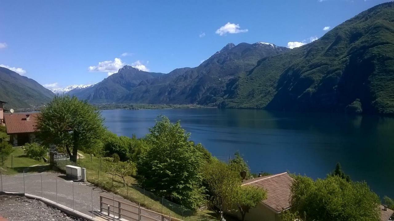 Rocca D'Anfo B&B-Apartments Lake View Bagian luar foto