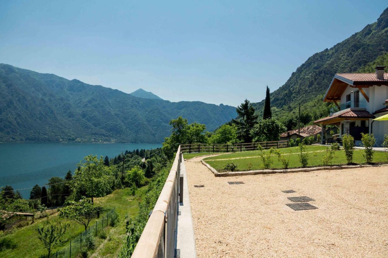 Rocca D'Anfo B&B-Apartments Lake View Bagian luar foto